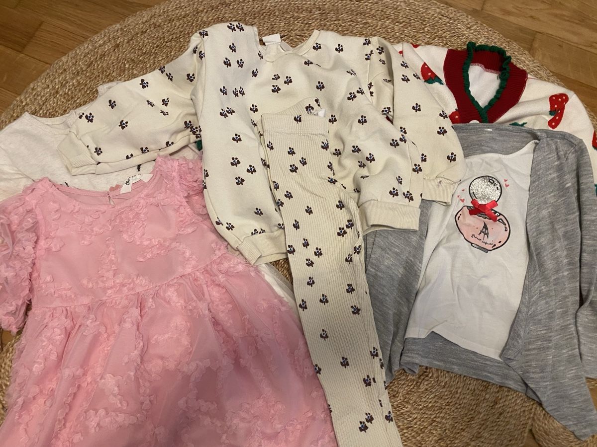 Lotti & Set di vestiti: Mädchen Kleiderpaket 110/116 – Usato da Root venduto da Ona9987 3