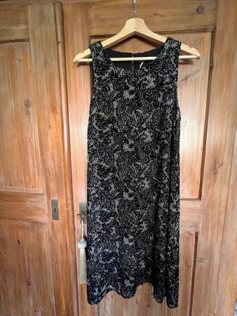 NILE Kleid festlich -  S - neu Etikett - NP: 249.-  VP: 40.-