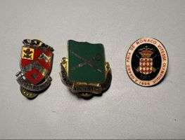 Anstecknadeln / Pins Set: Formel 1 Monaco 1996 & US Army Cre