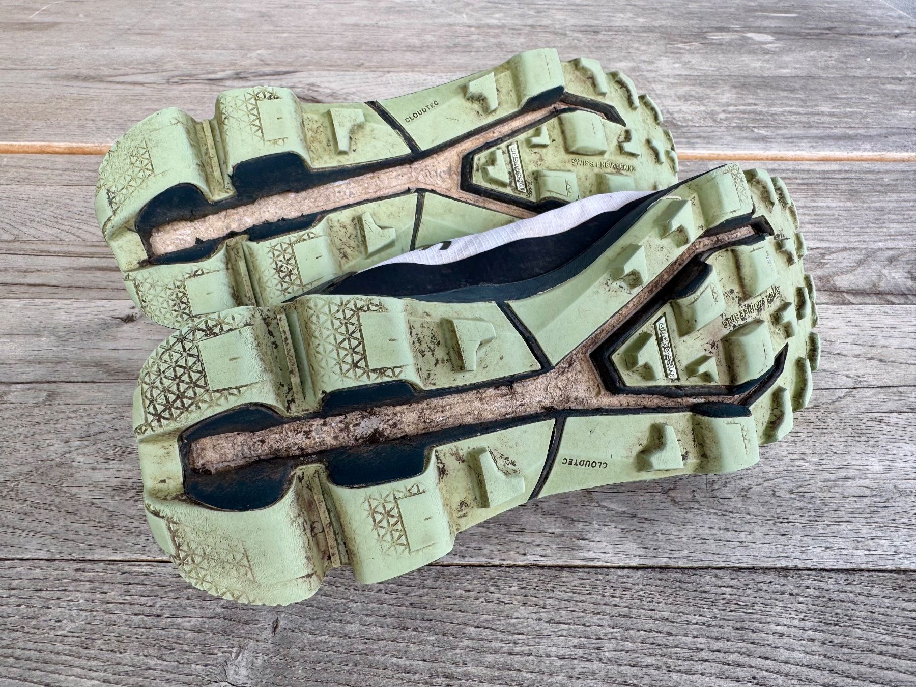 On Herrenschuhe: ON Herren Traillaufschuhe Cloudventure Peak WHITE LEAF 44.5 – Gebraucht aus Sissach von Sothyma 7