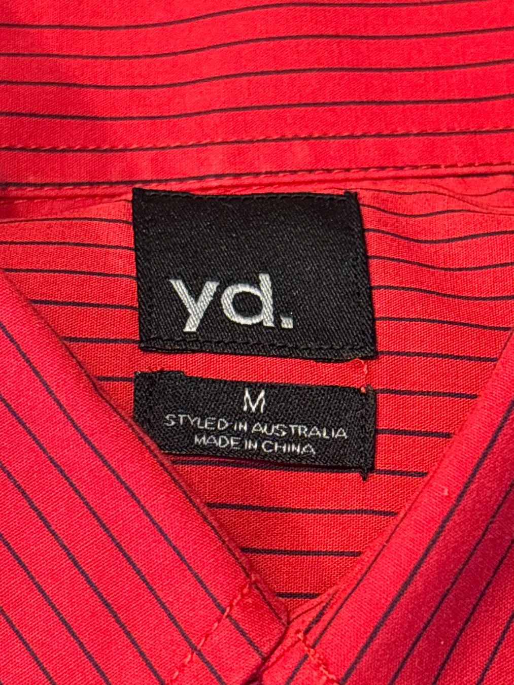 Camicie: yd. Hemd, Grösse M, rot/schwarz gestreift, – Usato da Guntershausen venduto da Herbie8357 1