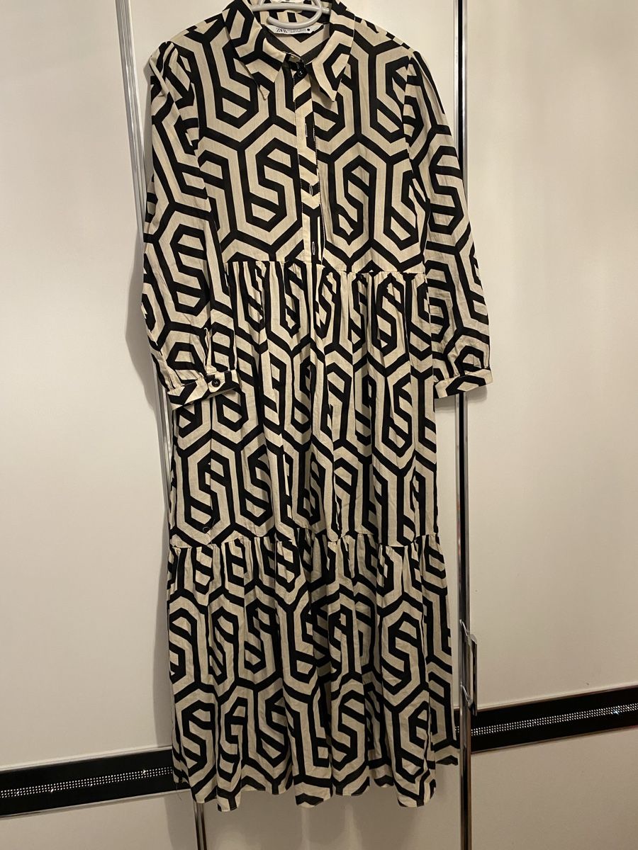 Zara Vestiti: Damen Kleid von ZARA Gr.S – Usato da Pfungen venduto da Sheki56