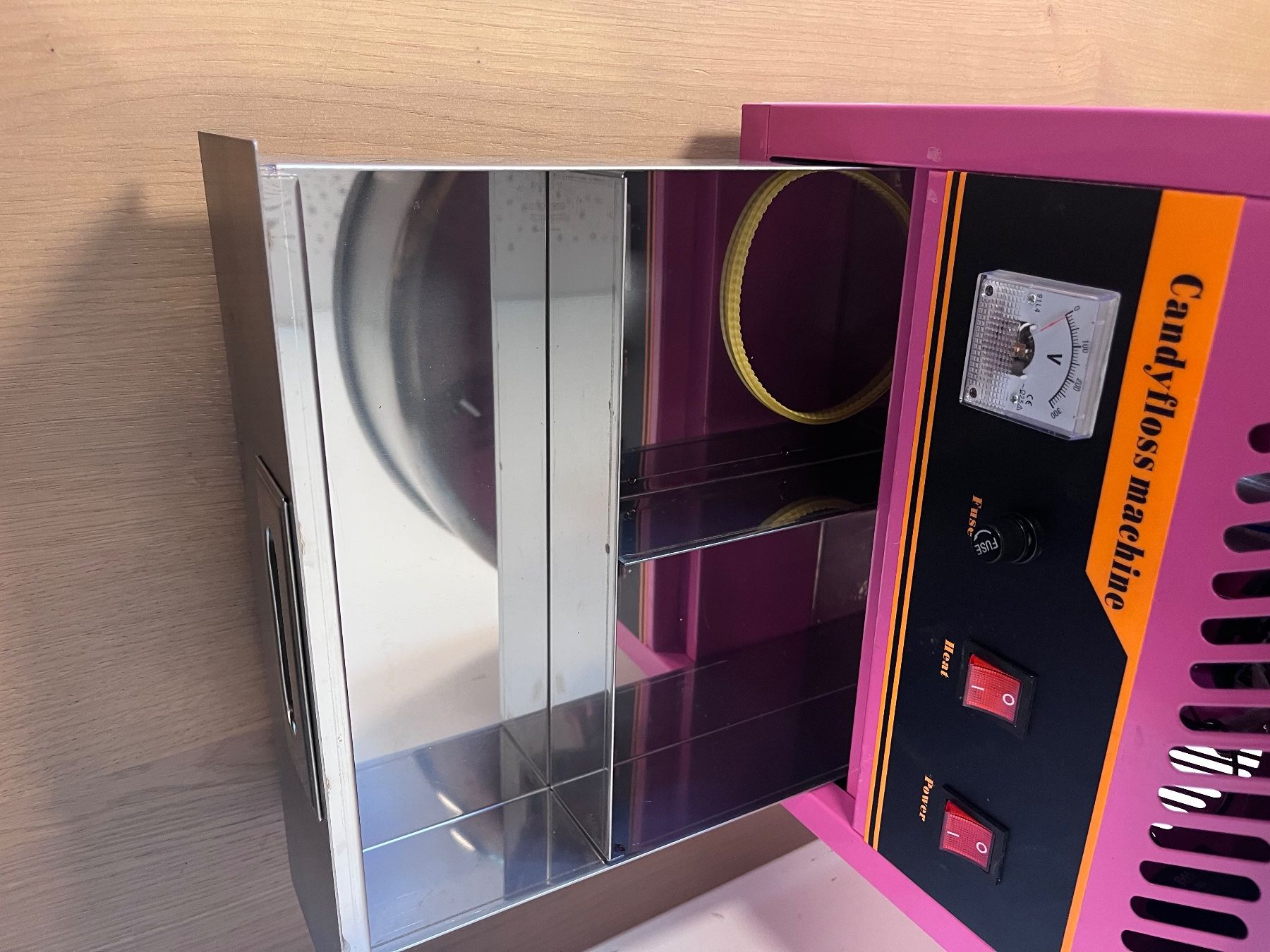 Tutte le macchine: Zuckerwattemaschine – Usato da Zürich venduto da mar_hpc6 4