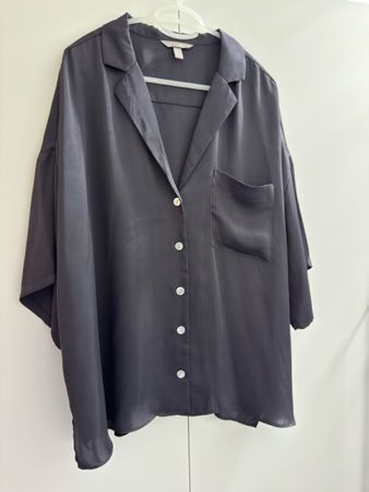 Chemise noir à manches courtes