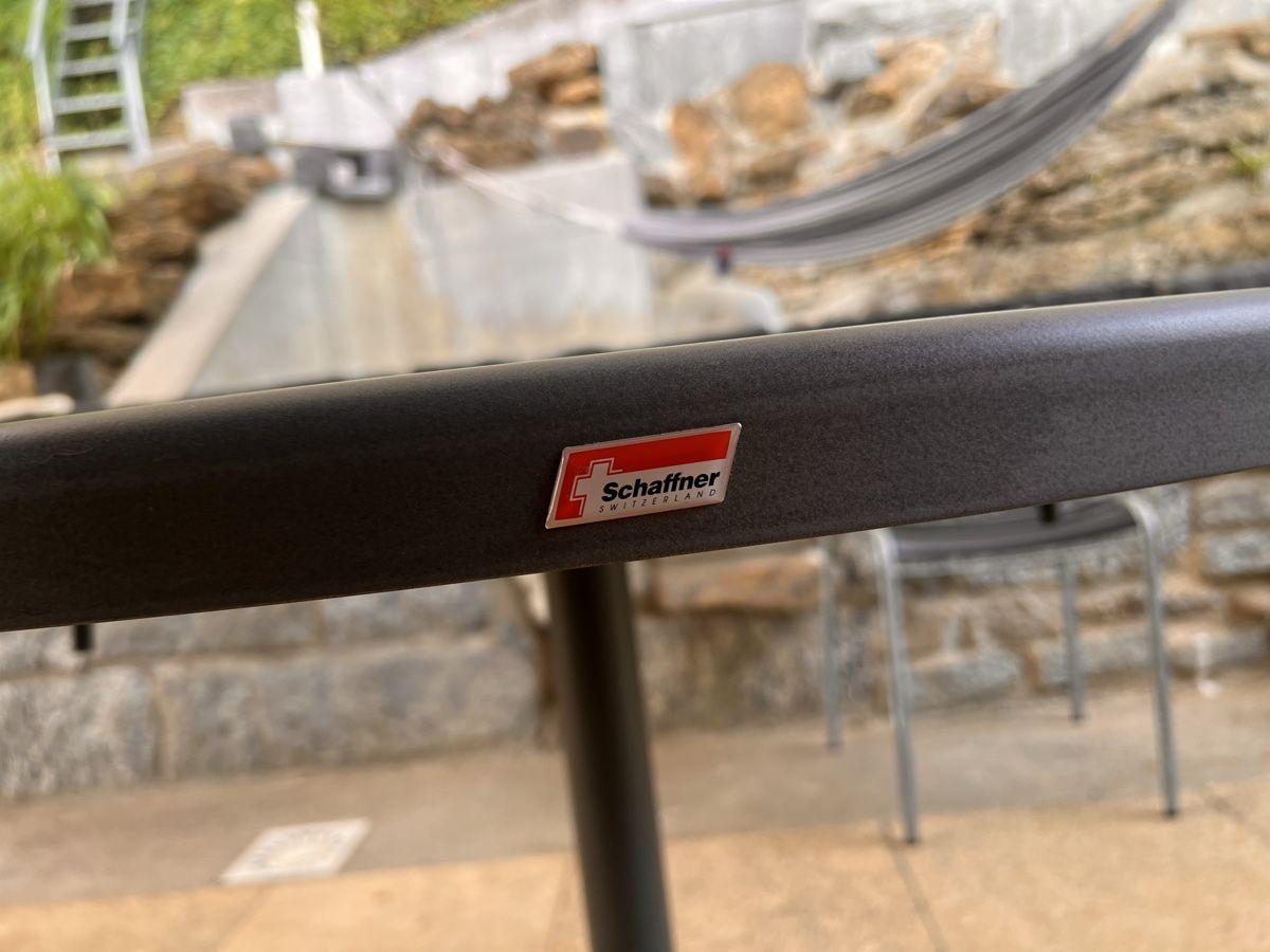 Tavoli: Gartentisch Tisch von Schaffner 1 m Durchmesser grau – Usato da Liestal venduto da ben_ltg5 1