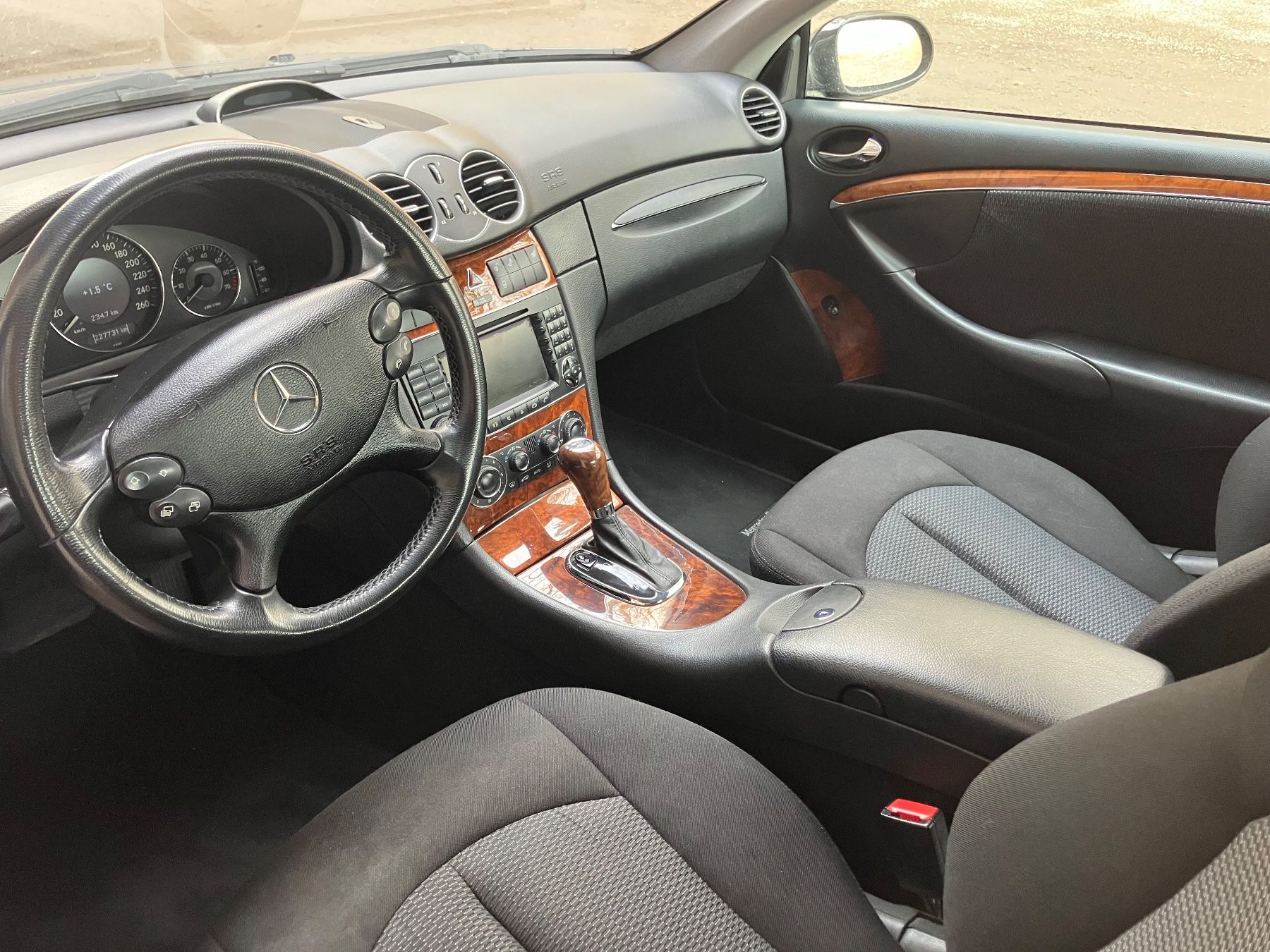 Mercedes-Benz Autos: Mercedes-Benz CLK 280 – D'occasion à Oberneunforn par Tomotos 1