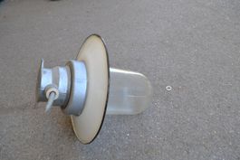 Vintage Industrie Lampe, Fabriklampe, guter Zustand