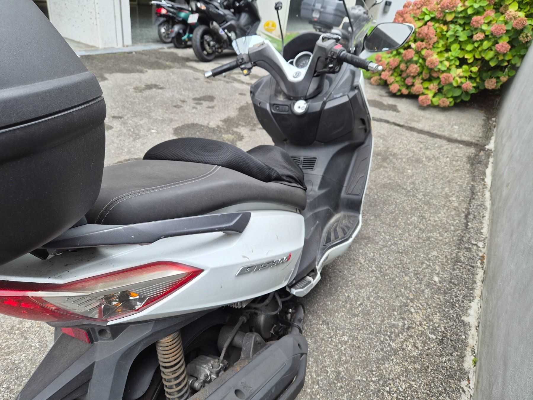 Sym Scooter: Vends scooter gts 300 sym – Usato da Genève venduto da fra_b7mm 1