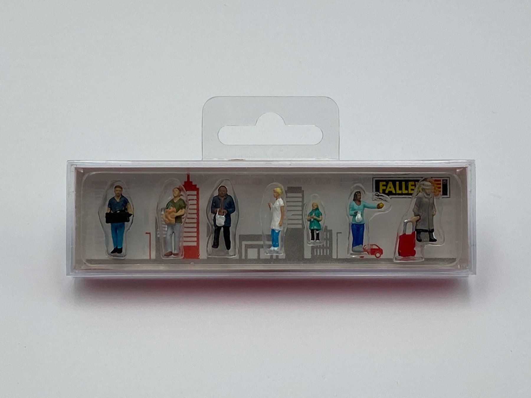 Faller Trains électriques: Faller 151642 H0 Beim Einkauf – Neuf avec emballage d'origine à Neukirch a.d. Thur par MoBa-Shop 1