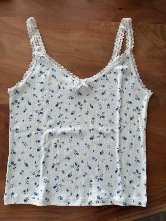 H&M Sommertop Gr. M mit Spitze