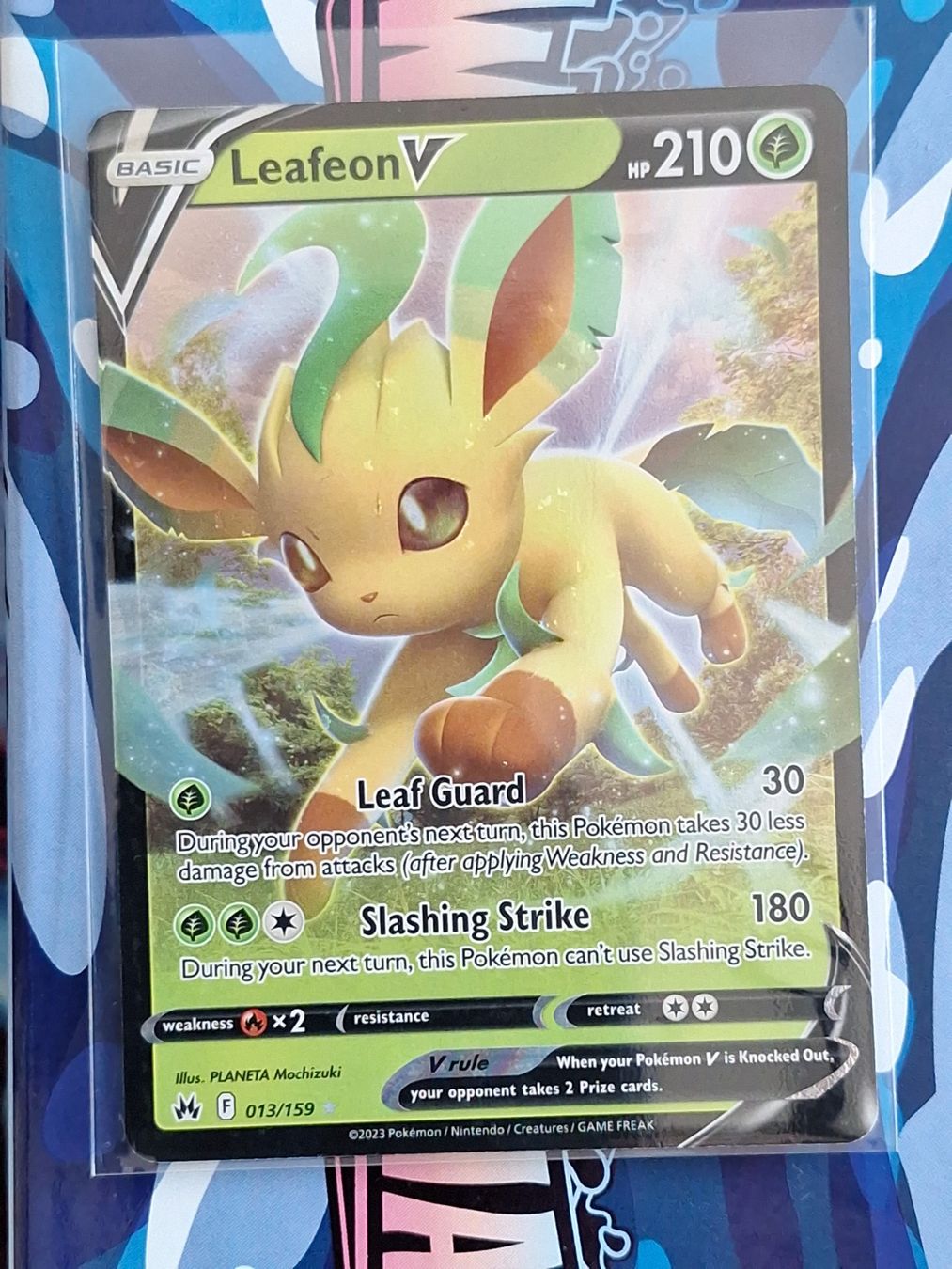 Pokémon Carte collezionabili: Leafeon V - Crown Zenith - #4 – Usato da Altstätten SG venduto da GGsGameshop