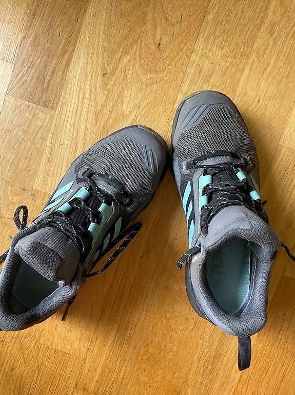 Chaussures femmes: TERREX Swift R3 GORE-TEX Hiking Shoes – D'occasion à Zürich par nanniba 1
