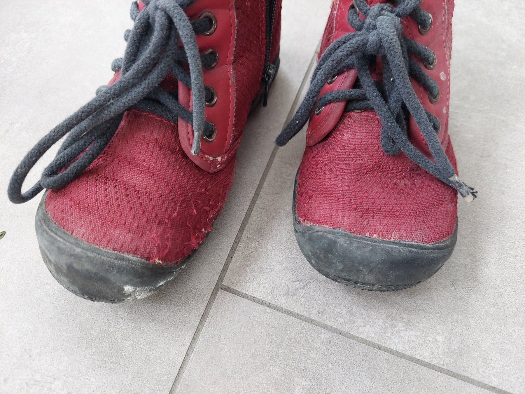 Scarpe per ragazze: Schuhe/ Stoffschuhe hoch 18cm ca. Gr. 29 – Usato da Wiesendangen venduto da troawus 5
