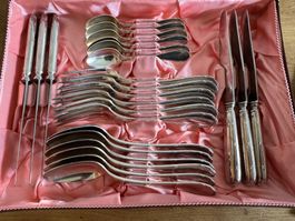 Antikes Besteck Set