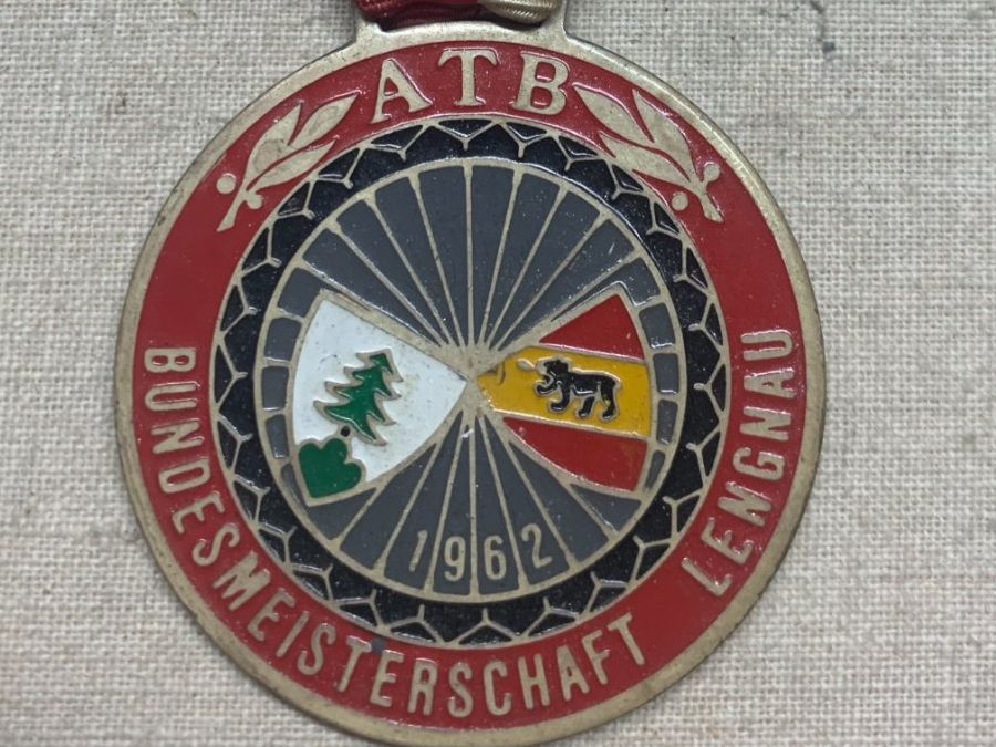 Medaglie: Lengnau - Bundesmeisterschaft - ATB - 1962" – Usato da Sorengo venduto da 74in 3