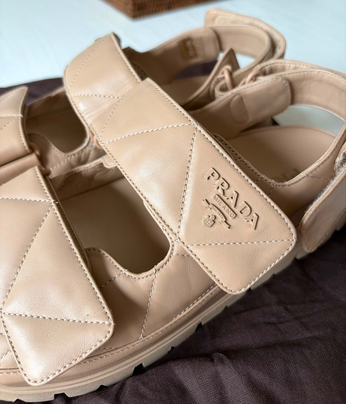 Prada Damenschuhe: Prada - sandali collezione attuale – Gebraucht aus Rancate von FiorAngela011 1