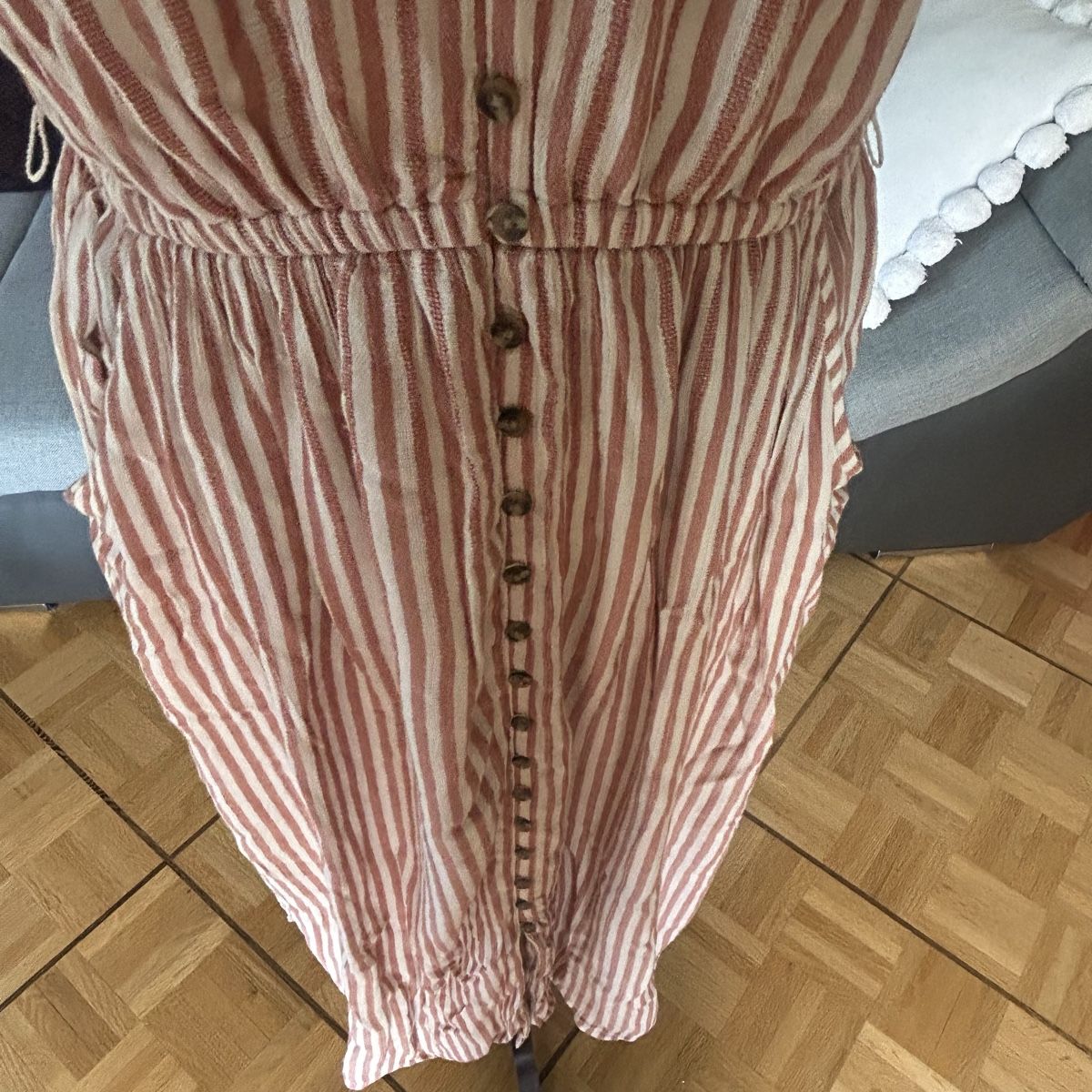 Vestiti: AMERICAN EAGLE robe ❣️ M – Usato da Fribourg venduto da ficelle_de_luge 1