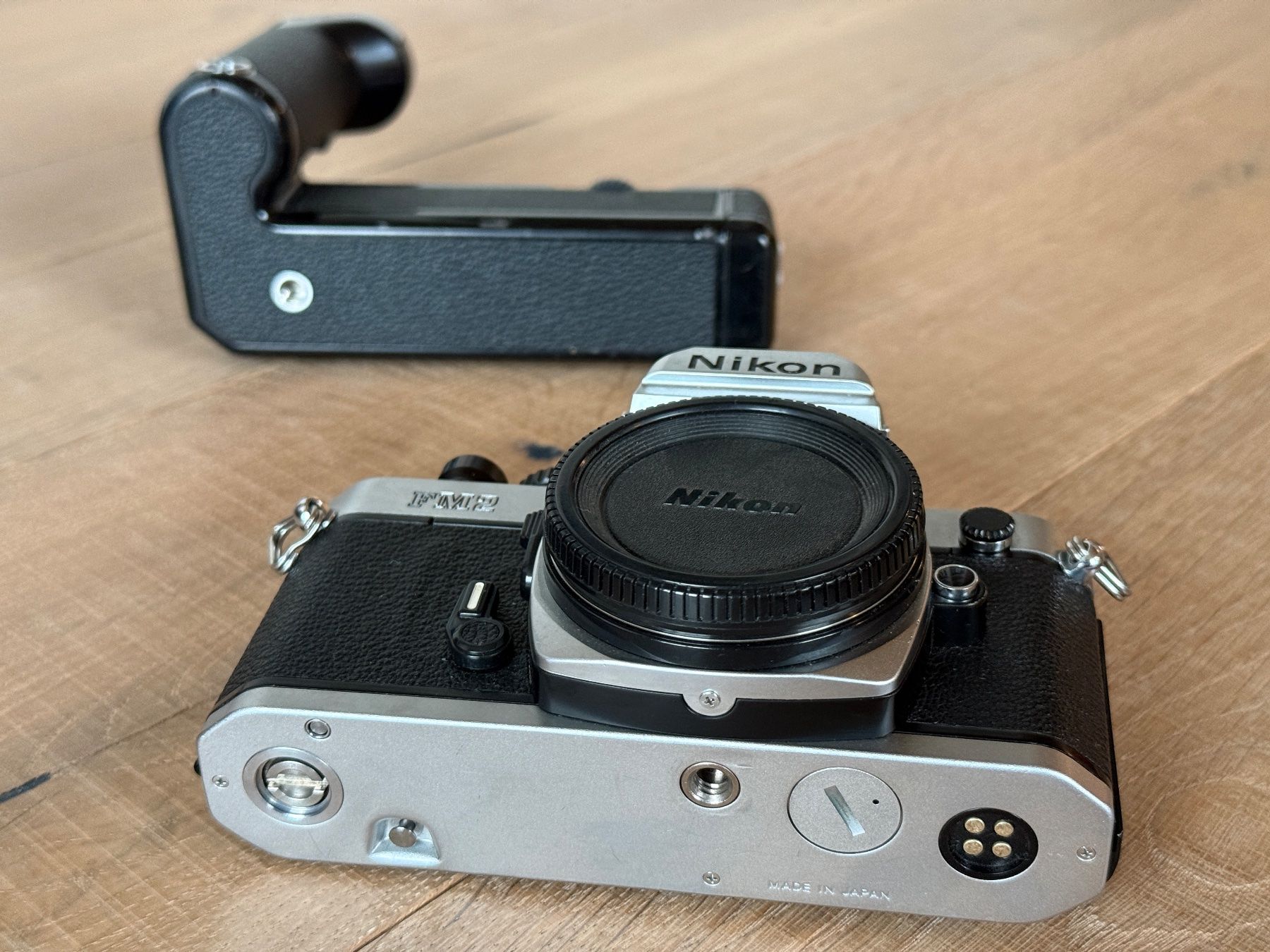 Nikon Kamera: Nikon FM2n mit MD12 – Gebraucht aus Tschugg von frisch-luft 4