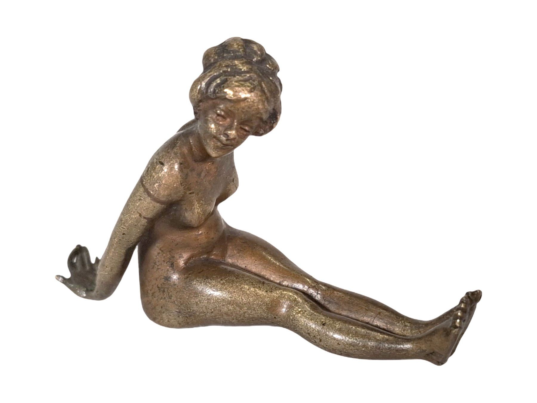 Sculture & Statue: Bronzefigur sitzende Dame – Usato da Wil SG venduto da Restwert_Wil