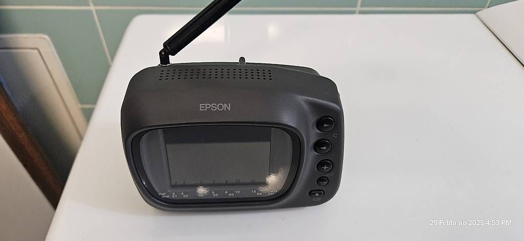 Televisori: TV portatile a colori – Usato da Breganzona venduto da ald_7kkb 1
