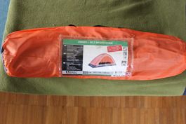 Kuppelförmiges Zelt für zwei Personen, Neu..nie benutzt