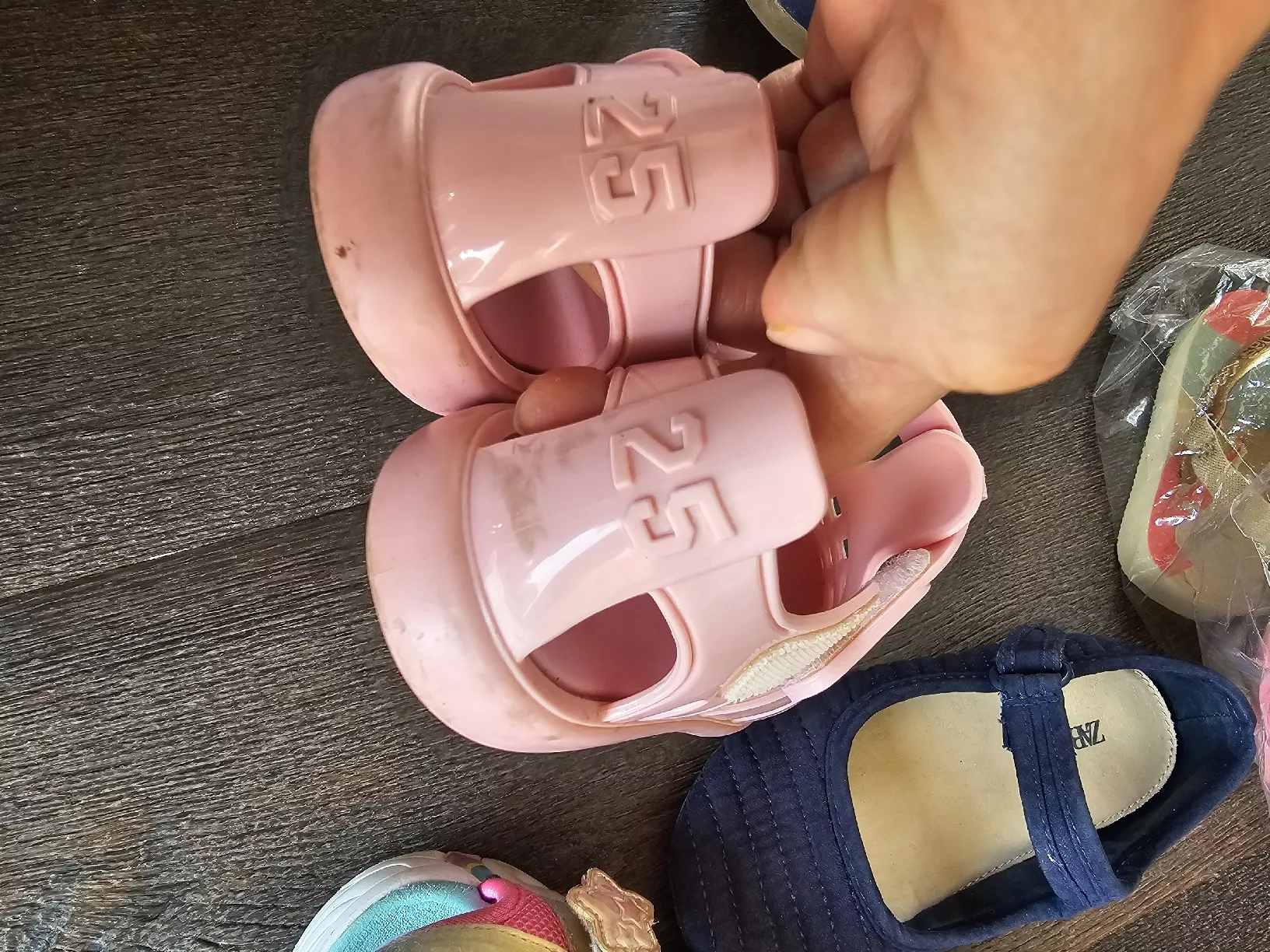 Scarpe per ragazze: Igor Sandals – Nuovo (secondo la descrizione) da Cologny venduto da Selin34 1