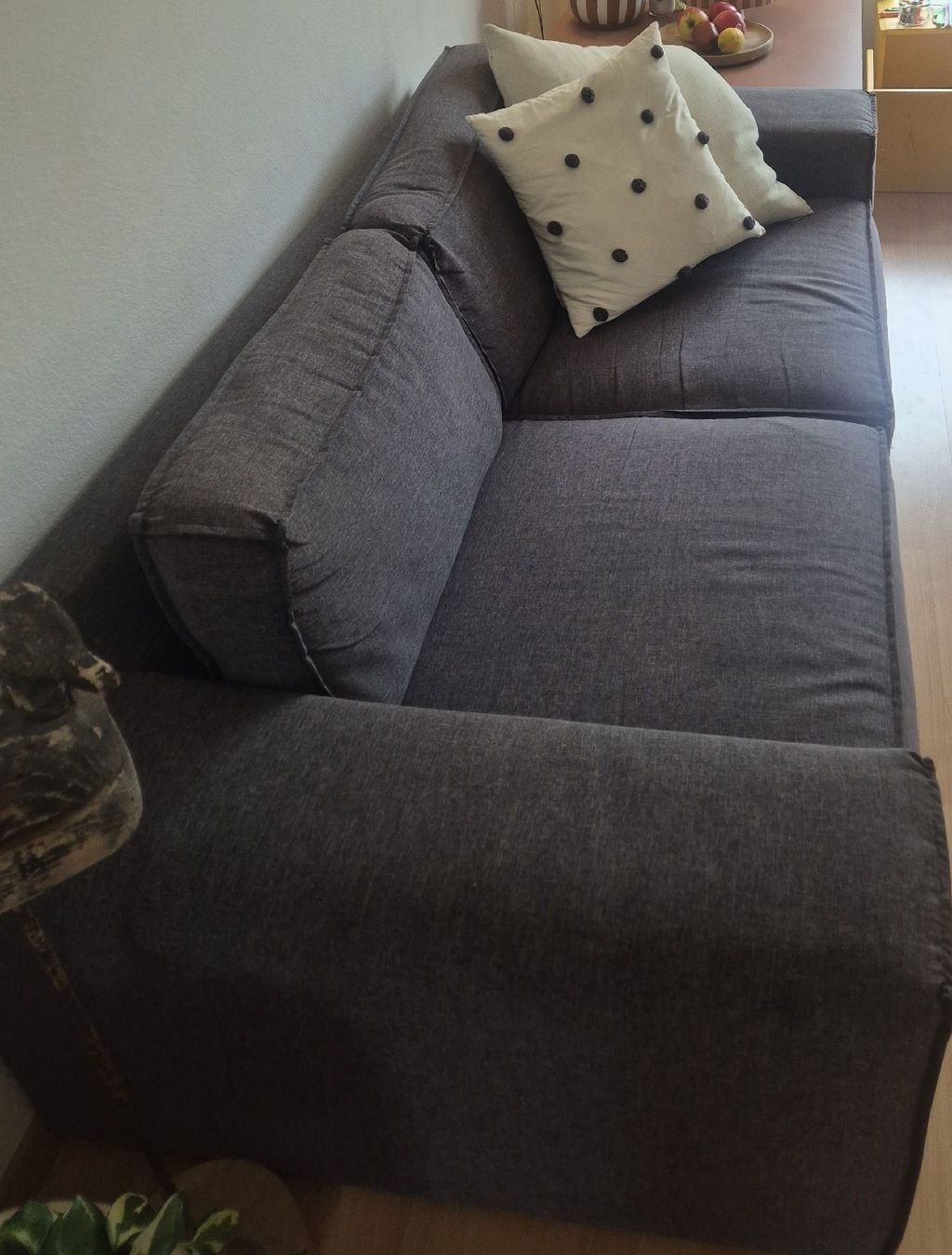 Sofas: Gemütliches dunkelgraues Sofa – Gebraucht aus Adliswil von Marisadecurtins 9