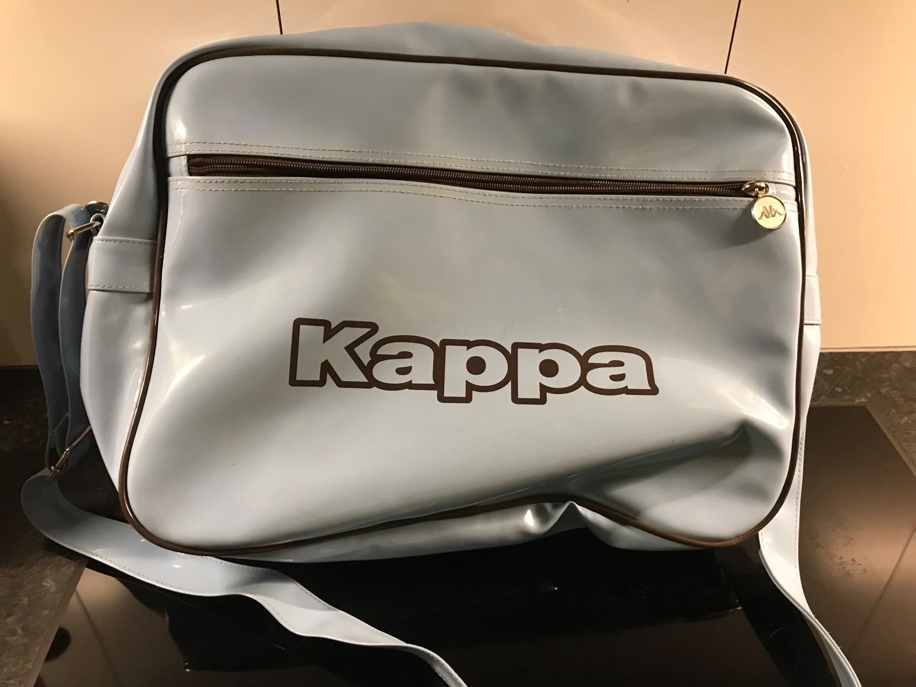 Kappa Borse: Kappa – Usato da Delémont venduto da vcx