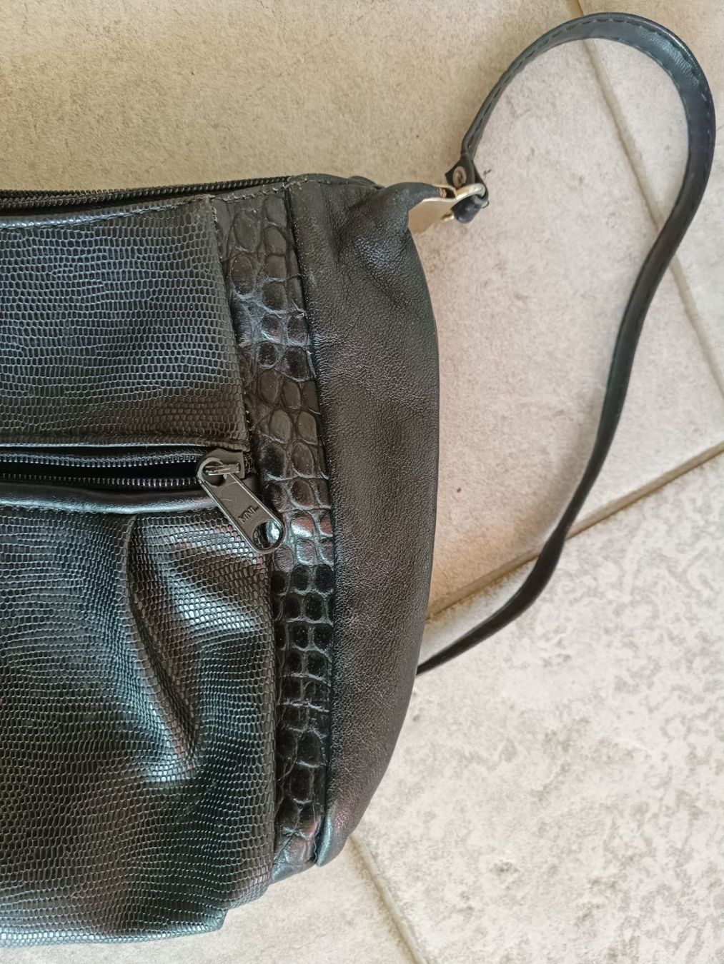 Borse da donna: Schöne Damenhandtasche – Usato da Aesch BL venduto da Rerosa43 3