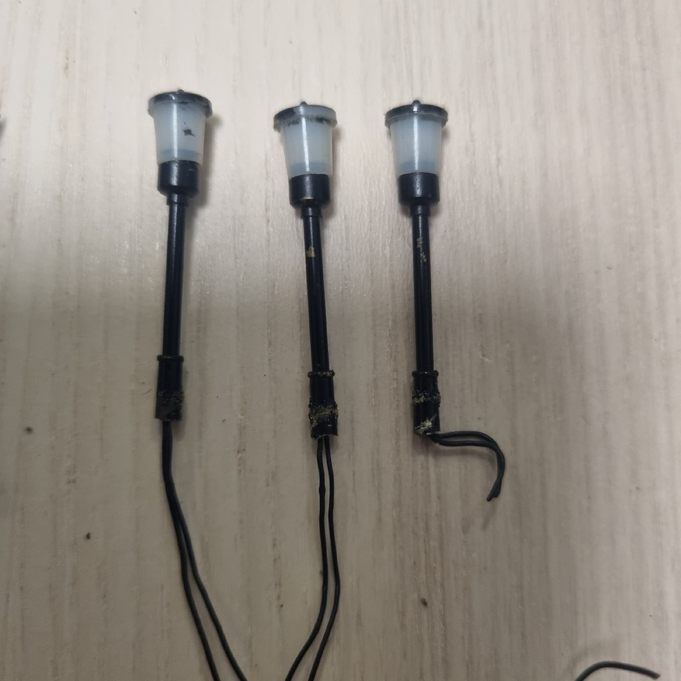 Modelleisenbahnen: 10x N Parklampen – Gebraucht aus Männedorf von Modellbau-wyss 2