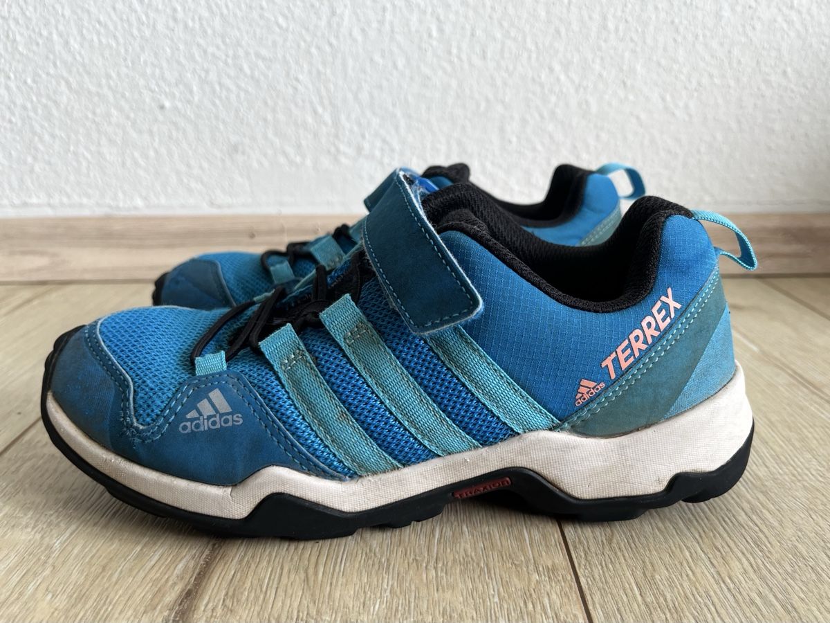 Scarpe per ragazzi: Adidas Terrex Traxion Grösse 32 – Usato da Zürich venduto da Renkonsky 2