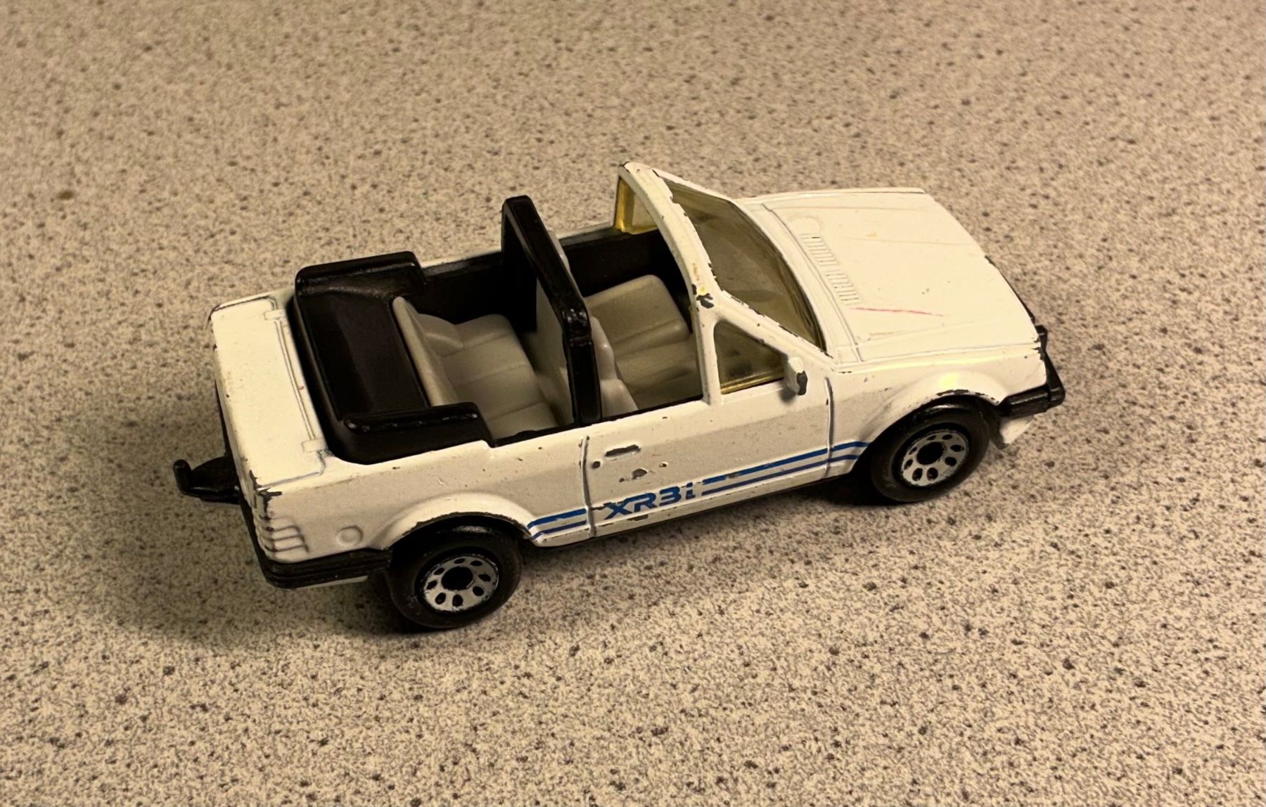 Ford Modellini d'auto: Modellauto Ford Escort Cbriolet XR3i – Usato da Niederhasli venduto da ercp4