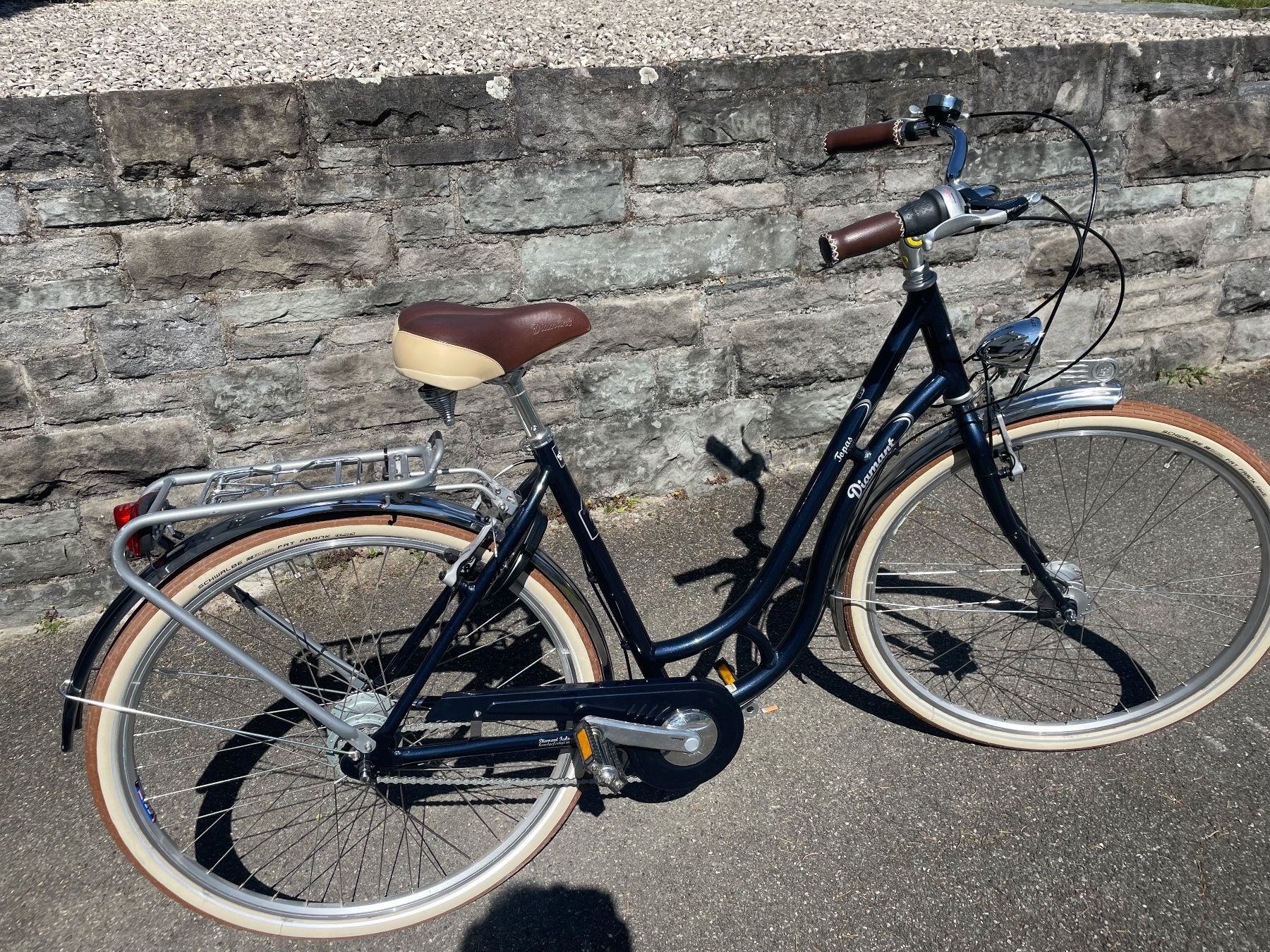 Diamant Biciclette: Diamant Hollandrad Elegance - Top Zustand, – Nuovo (secondo la descrizione) da Weiningen ZH venduto da Nats9