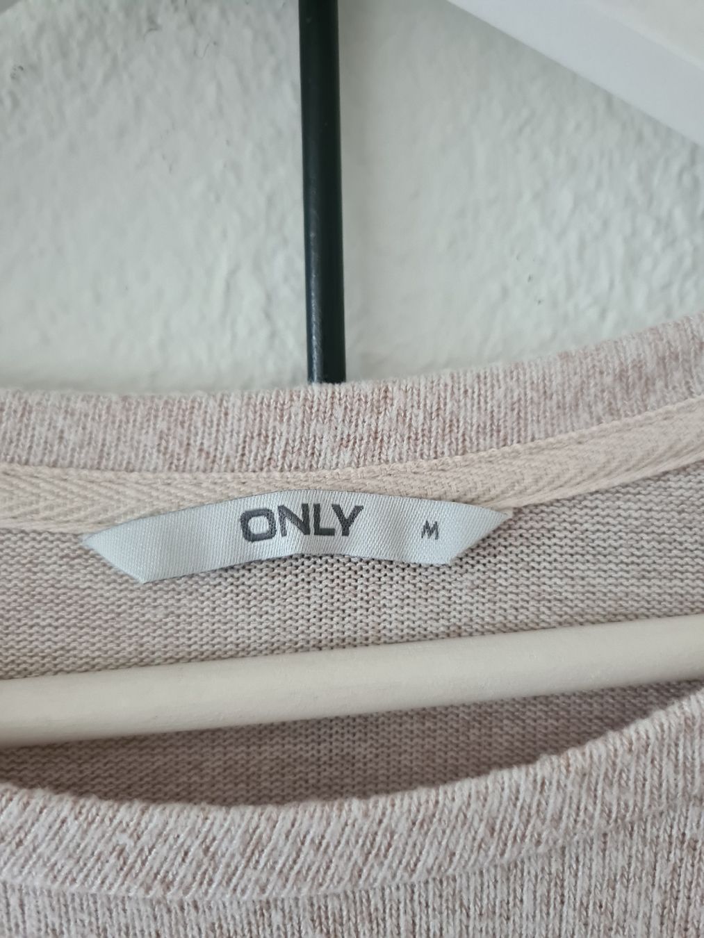 Only Maglioni & Felpe: Only Pullover mit Trompetenärmel, Grösse M, Top Zustand! – Nuovo (secondo la descrizione) da KRIENS venduto da Franzy_Blond10 4