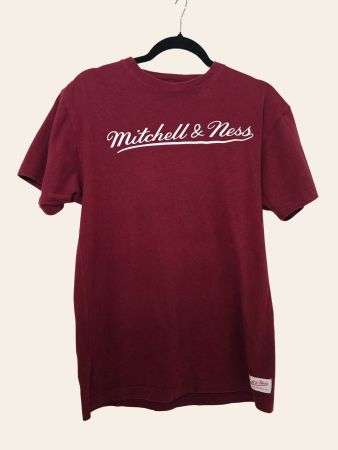 Mitchell & Ness T-Shirt Gr. S – Weinrot Baumwolle Vintage