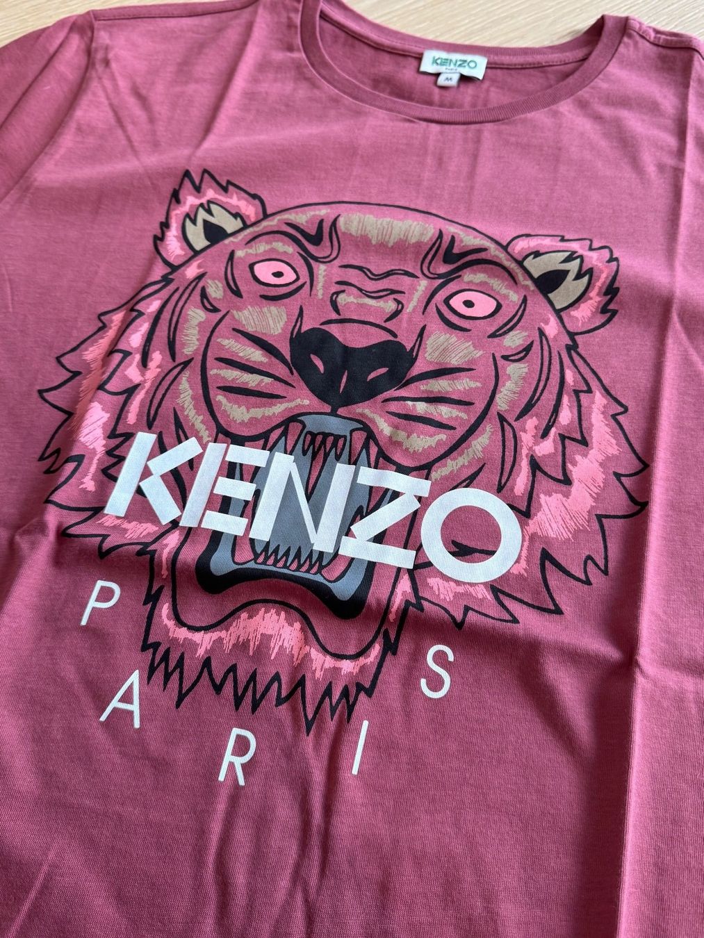 Kenzo T-shirt: Kenzo Tiger T-Shirt - M – Usato da Chambésy venduto da rob_gl27 1