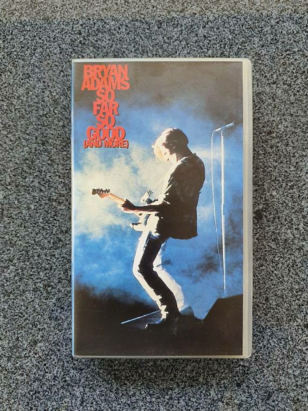 Toutes les VHS: Bryan Adams Vhs Film – D'occasion à Herznach par kayley09