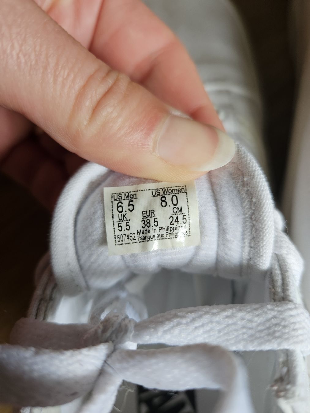 Vans Scarpe da donna: Vans Old Skool Sneaker, Weiss, Gr. 38.5 – Usato da Bad Ragaz venduto da son_nkx5 1