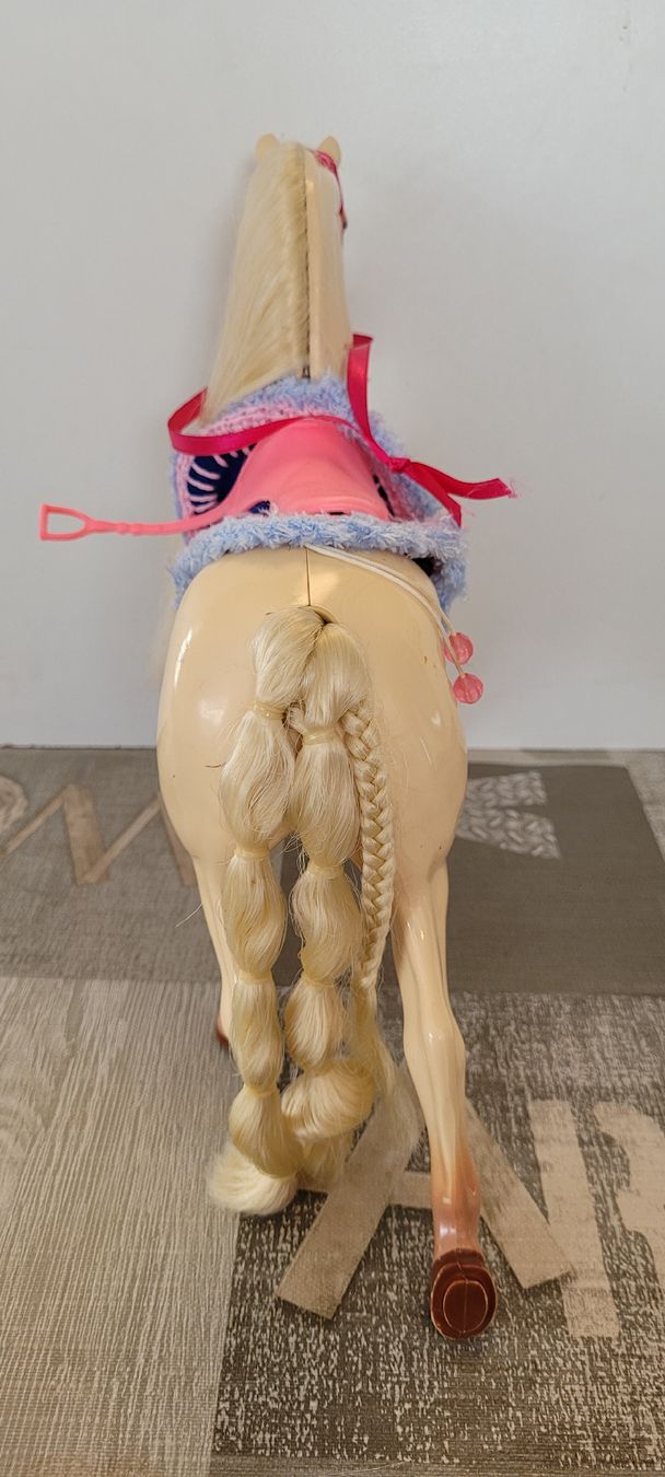Giocattoli: Barbie Pferd Lockenspass Classy – Usato da Niederbuchsiten venduto da klengyel 5