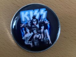 Kiss Pin Anstecker Punk Metal Rock Band