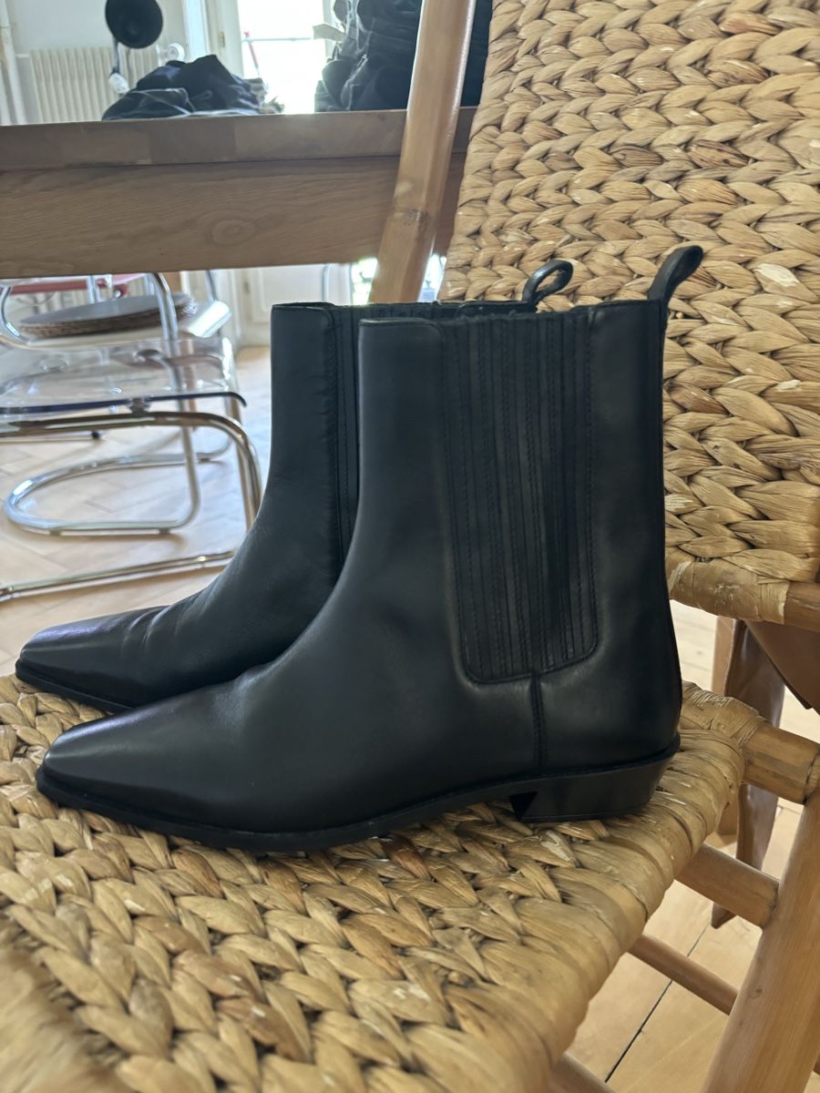 H&M Scarpe da donna: Schwarze Lederstiefel (39) – Nuovo (secondo la descrizione) da Bern venduto da Charlot19 1