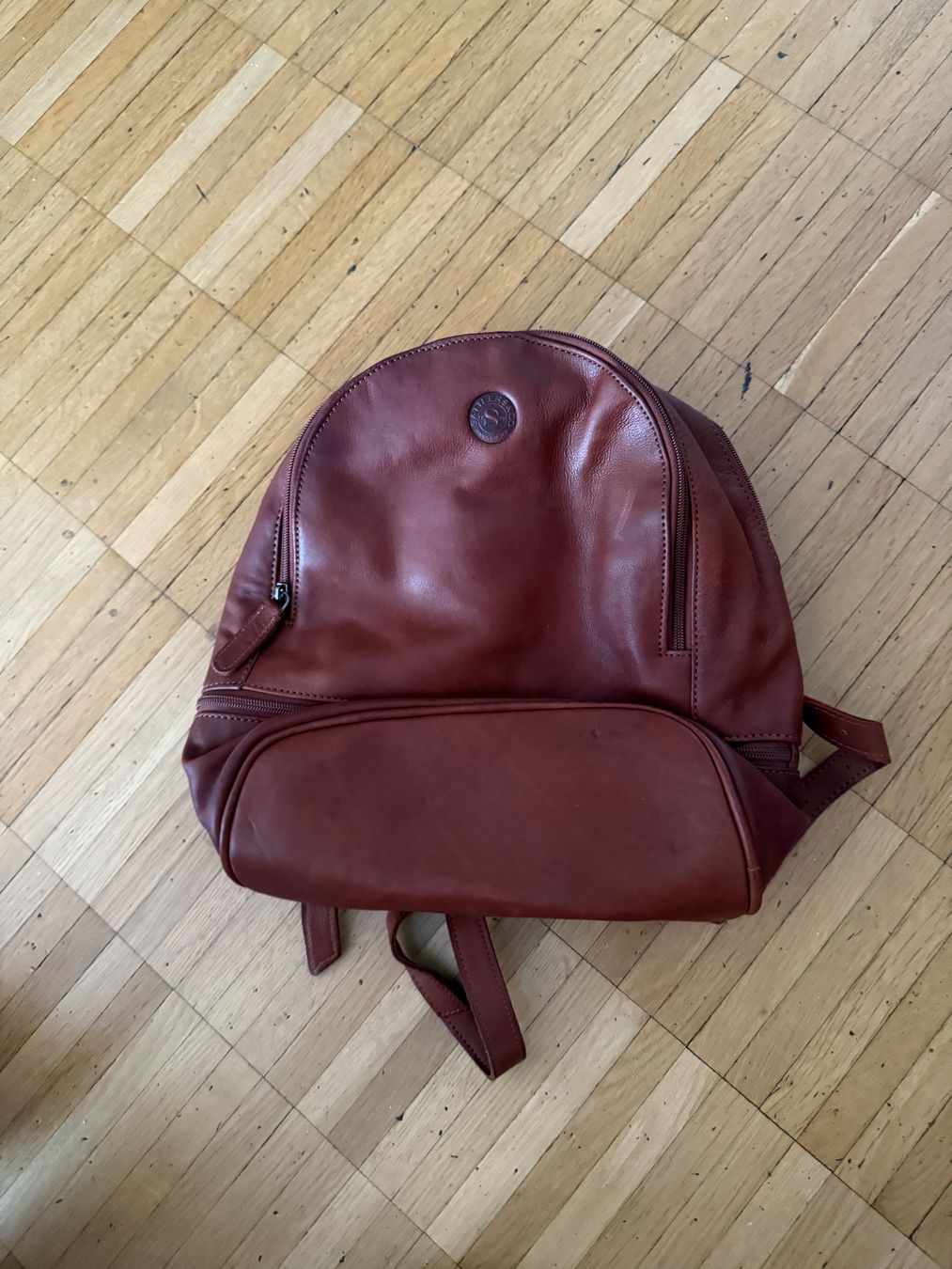 Rucksäcke: Lederrucksack braun mittelgross – Gebraucht aus Zürich von congenium