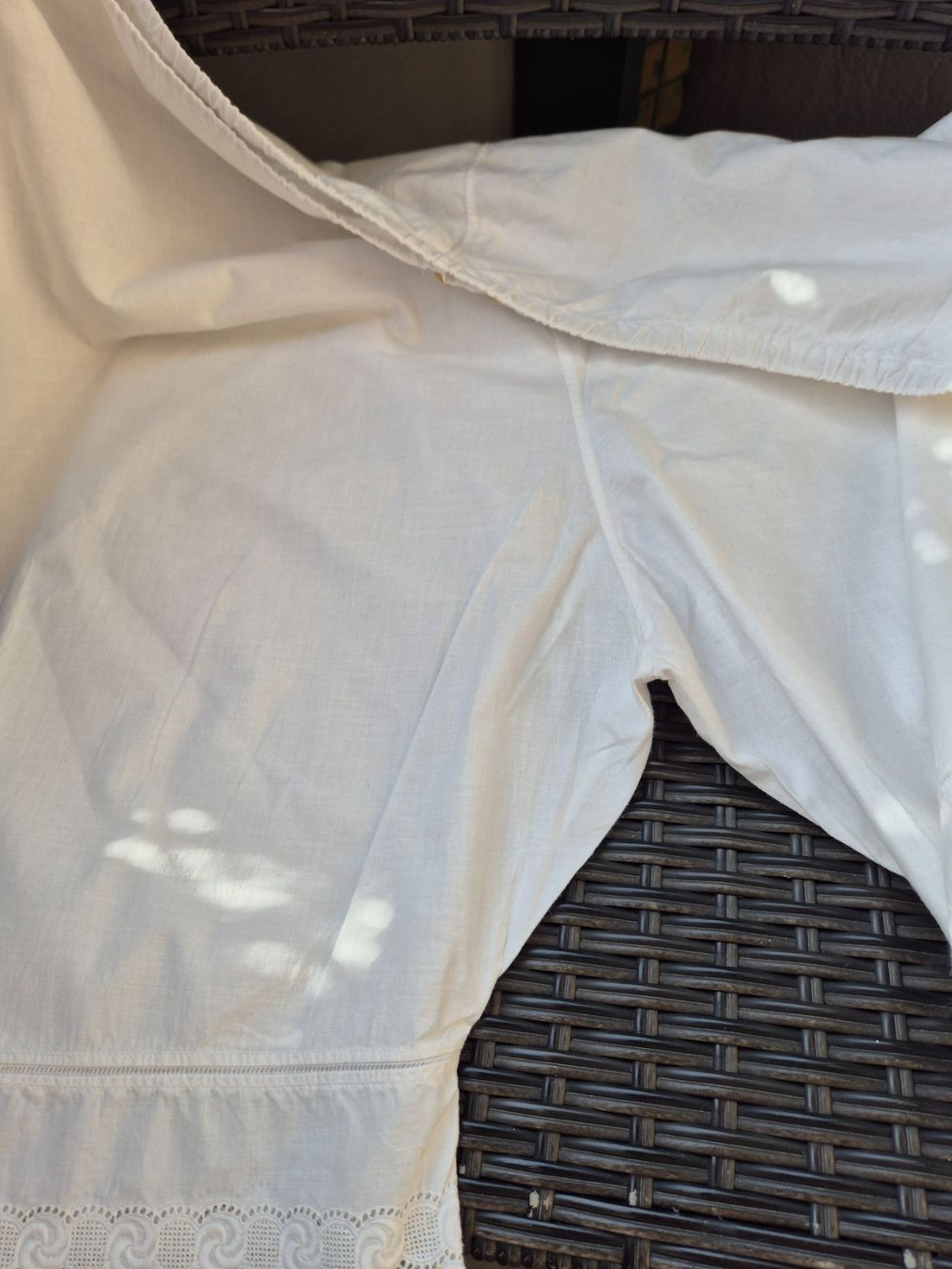 Costumi: Antike Damenunterhose, weiss, mit Spitze, Grösse L – Usato da Bern venduto da aronari 8