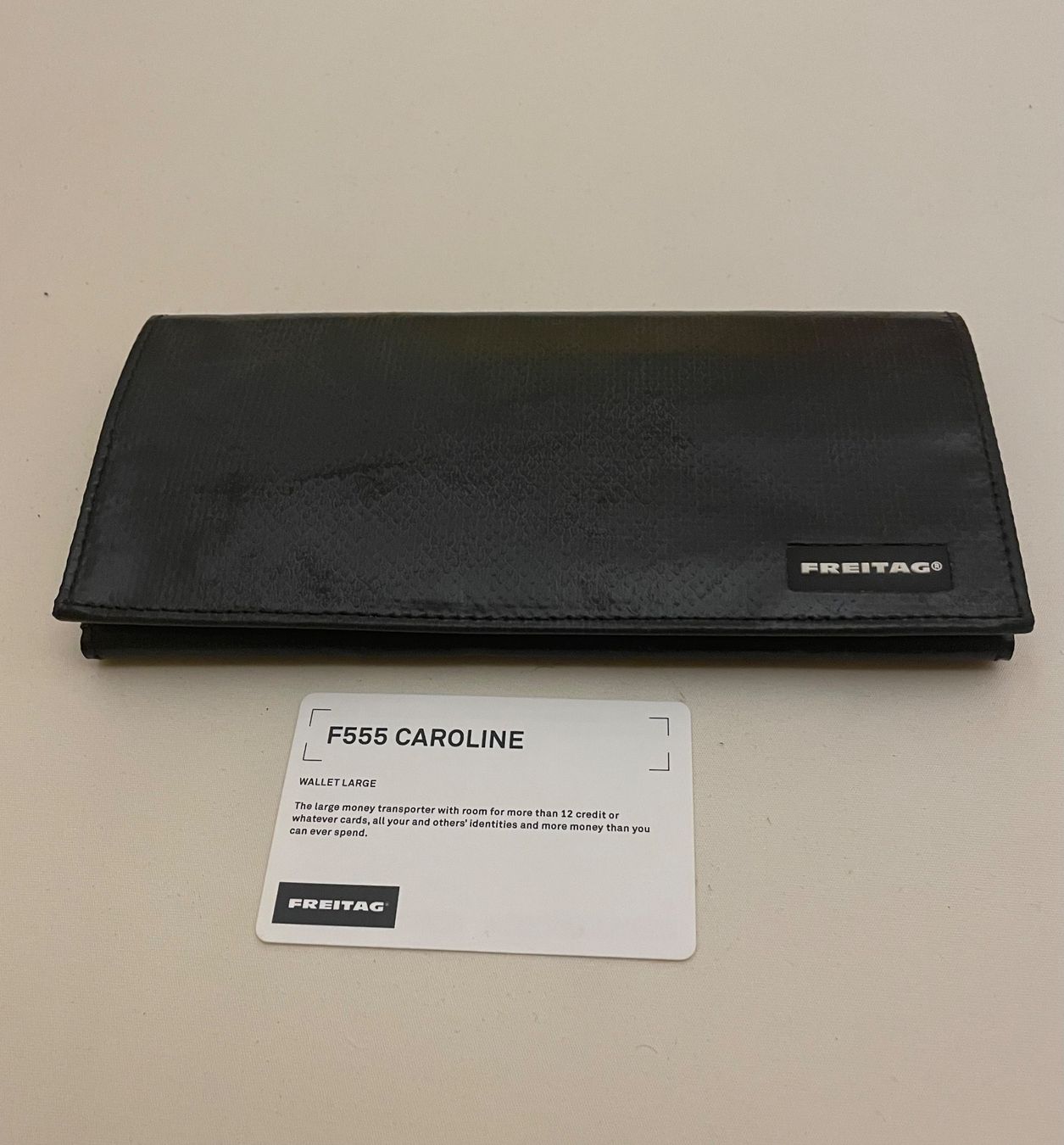 FREITAG F555 CAROLINE イエロー 二つ折り長財布 FREITAG F555