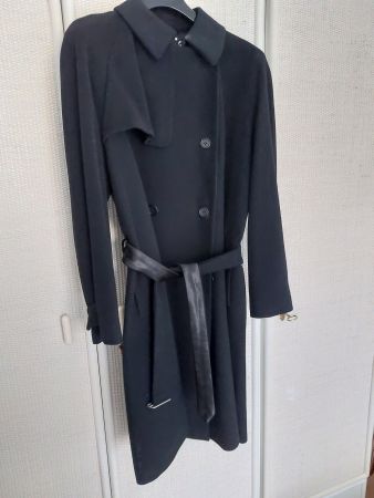 Damenmantel schwarz Wolle neu, Haute Couture