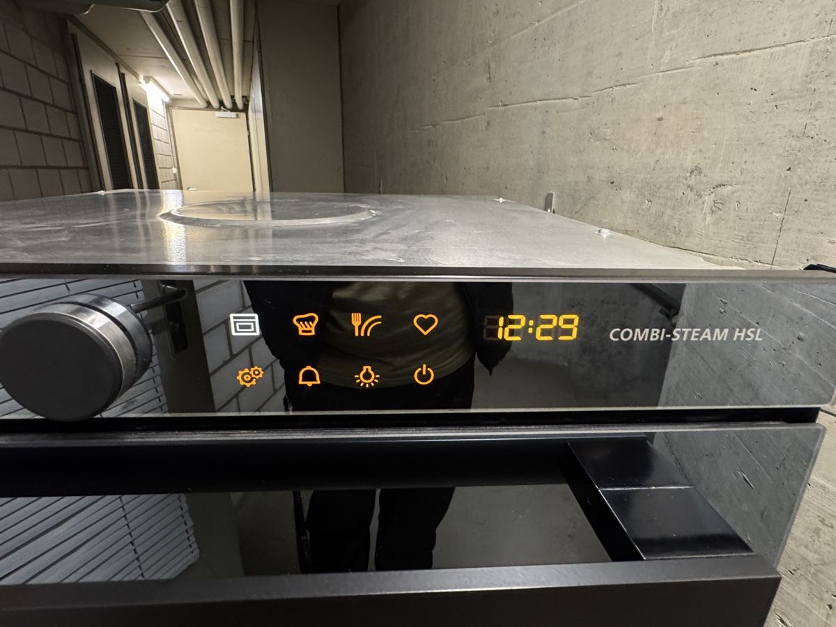 V-Zug Elettrodomestici da cucina: V-ZUG Combi-Steam HSL 55 cm – Usato da Mönchaltorf venduto da DRUG-TITO 2