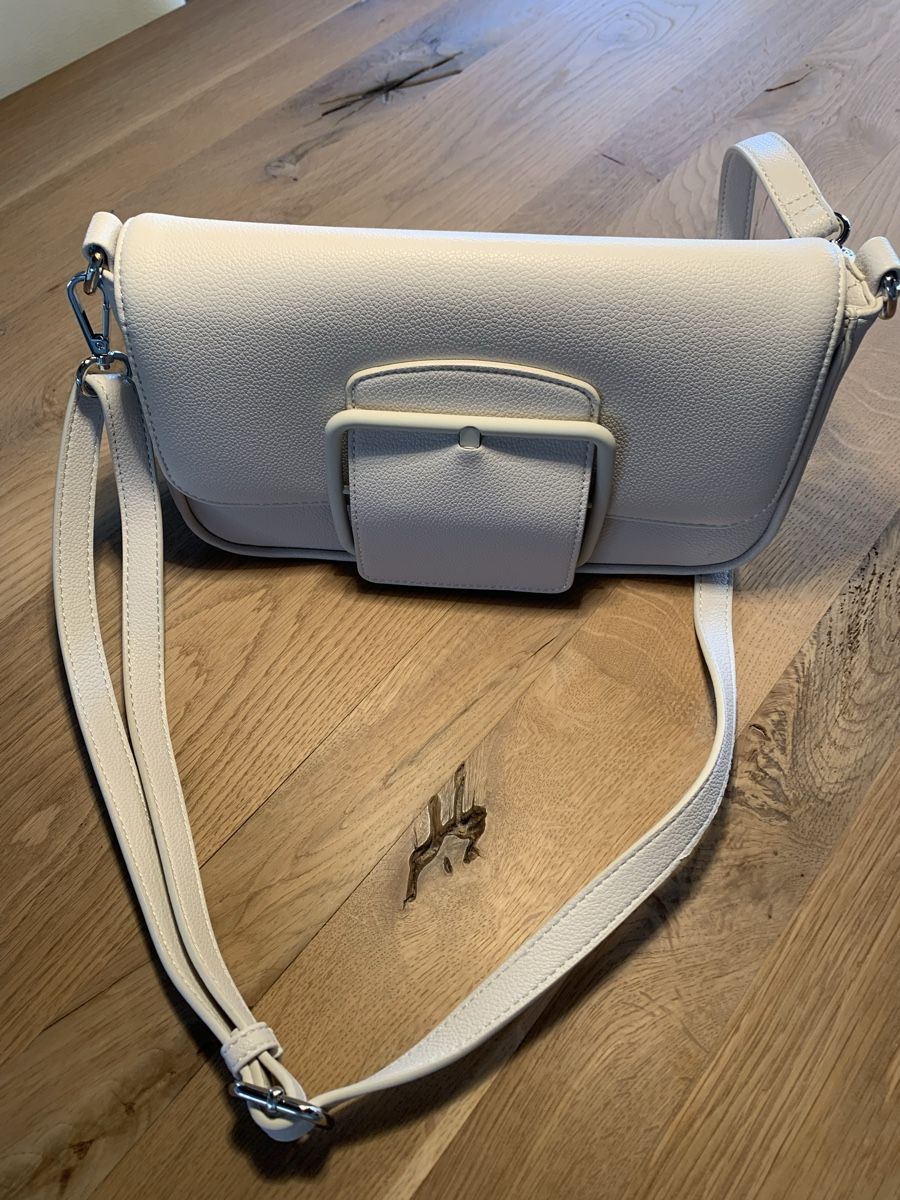 Taschen für Damen: Tasche – Gebraucht aus Blauen von mambu12
