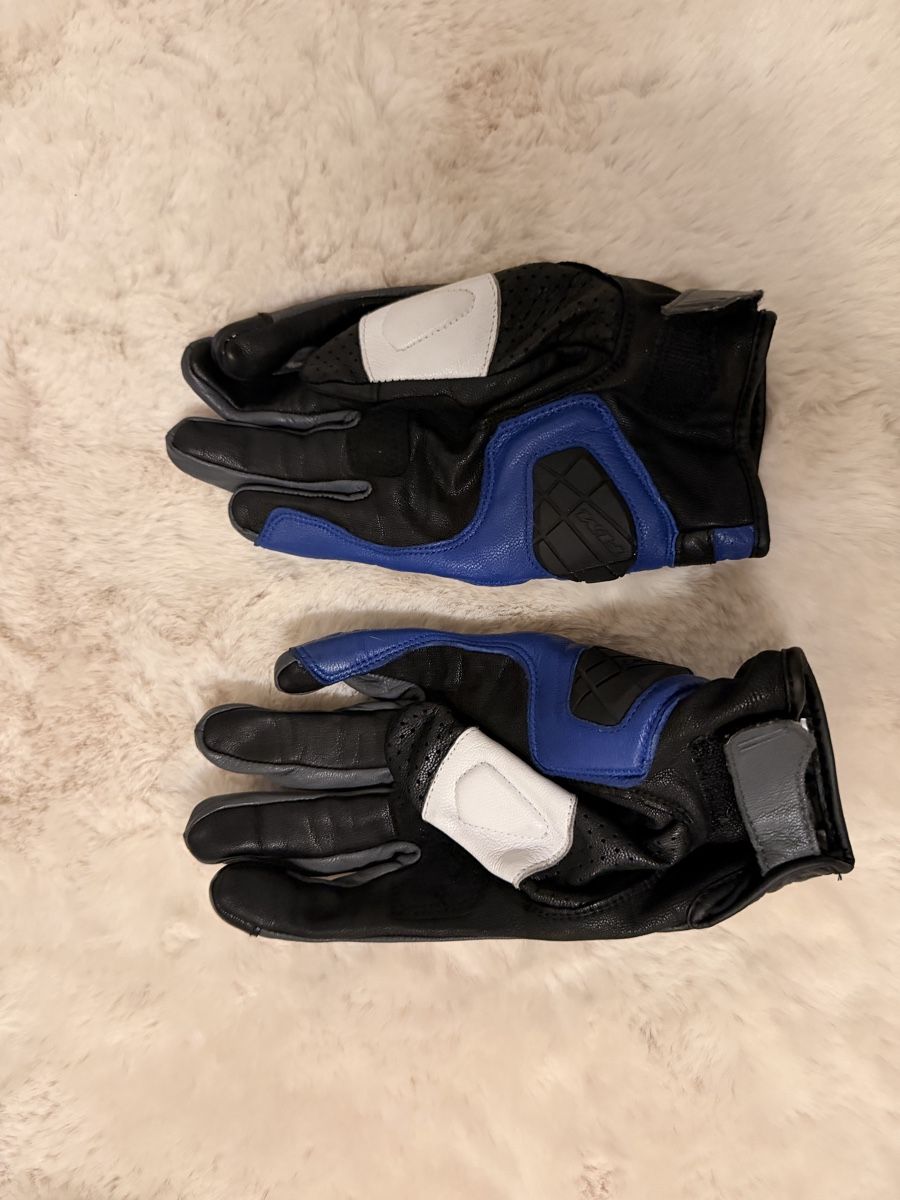 Guanti & manicotti: FLM Motorradhandschuhe Grösse 9  – Usato da Grenchen venduto da Tinaaa23 1