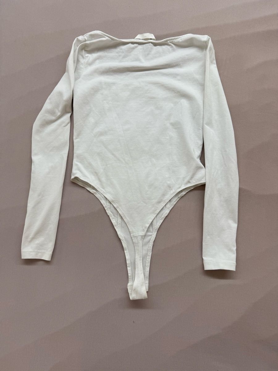 H&M Top: Body H&M blanc taille S bon état – Nuovo (secondo la descrizione) da Granges VS venduto da coraliegrd5 1
