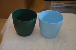 2 STUCK VASE PLASTIK
